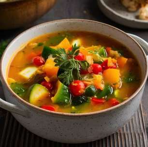 5 sopas nutritivas e saborosas para o almoço ou jantar no frio!