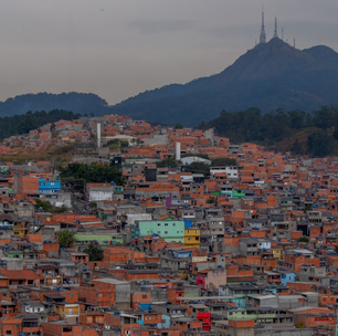 Periferia não foi discutida em debate à Prefeitura de SP