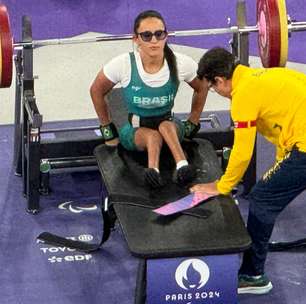 Brasil estreia com bronze de Lara Lima no halterofilismo