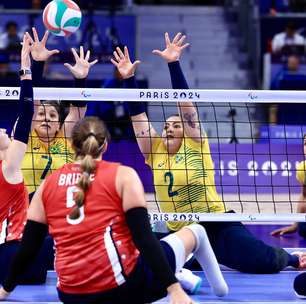 Brasil perde para EUA e vai disputar medalha de bronze no vôlei sentado feminino