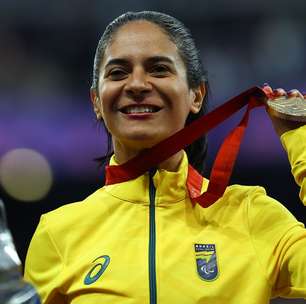 Jerusa dos Santos iguala recorde paralímpico e é ouro nos 200m T11