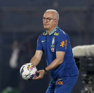 Dorival perde para o 'sósia' e Brasil tem 'noite de Íbis' para tristeza dos torcedores; veja memes