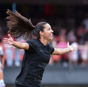 Corinthians derrota o São Paulo no MorumBis e fica próximo do hexa do Brasileirão Feminino