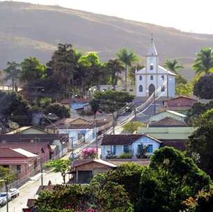 Ex-casal se reveza no poder na menor cidade do Brasil há quase 25 anos; conheça Serra da Saudade