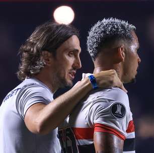 Zubeldía vê São Paulo 'dominante' contra Botafogo apesar da eliminação na Libertadores