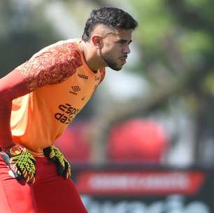 Lucho González fará mudanças no Athletico para o jogo contra o Flamengo; veja a provável escalação