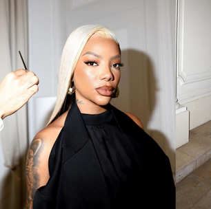 Platinada! Ludmilla aparece com novo visual no desfile da Balenciaga em Paris