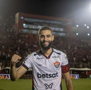 Wagner Leonardo é o 4º zagueiro com mais gols pelo Vitória