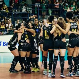 Vôlei: Praia Clube domina clássico mineiro e inicia Superliga com pé direito