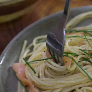 Espaguete com salmão defumado: uma receita simples e cheia de requinte