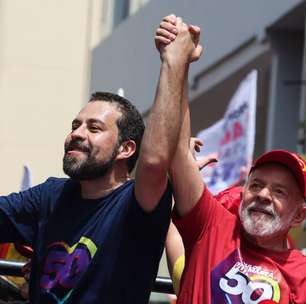 Campanha de Boulos cancela 'Caminhadas da Virada' e frustra eleitores na chuva