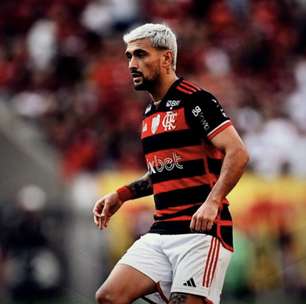 A publicação do meia Arrascaeta após o jogo entre Flamengo x Corinthians