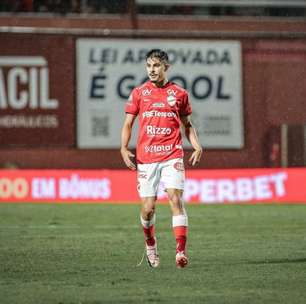 Volante do Vila Nova tem lesão confirmada, confira tempo de desfalque para Thiago Carvalho