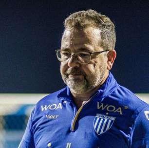 Enderson Moreira tem baixa para enfrentar o Vila Nova em partida decisiva na Série B