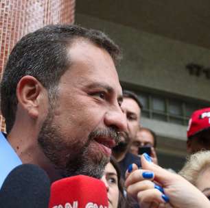 Após fala sobre PCC, Boulos quer Tarcísio inelegível e cassação de chapa de Nunes