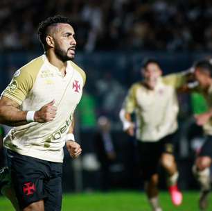 Vasco vence em noite de Payet e agrada treinador: "Feliz com o resultado"