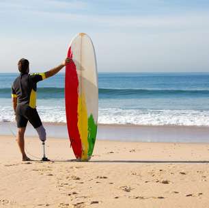 Praia e esporte combinam muito!