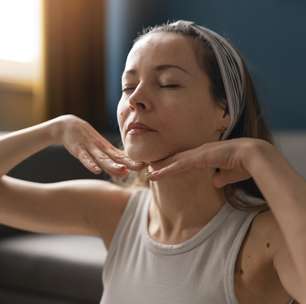 Já hidratou seu pescoço hoje? Veja tratamentos para essa área geralmente esquecida no skincare