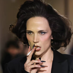 Por que celebridades estão glamurizando cigarro de novo