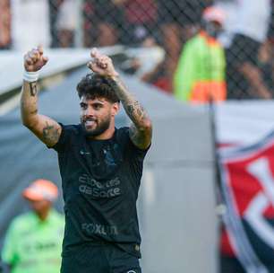 Corinthians leva susto, mas vira contra o Vitória e abre vantagem de 7 pontos para o Z-4