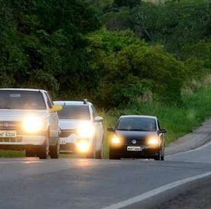 Vai viajar no feriado? Cuidado com a Lei do Farol e a manutenção