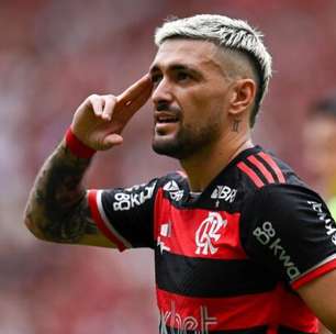 Arrascaeta passa por cirurgia, e Flamengo atualiza situação do meia após procedimento