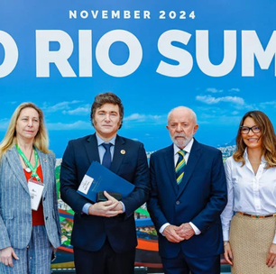 Quem é a mulher que acompanha Javier Milei no G20?
