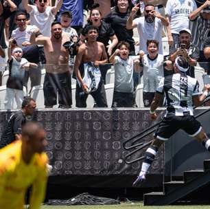 Corinthians supera Cruzeiro com início avassalador e entra na disputa por uma vaga na Libertadores