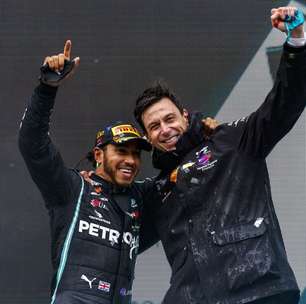 F1: Wolff esclarece comentários sobre Hamilton e destaca habilidade do piloto