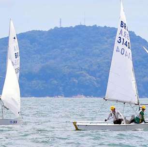 Velejadora de 5 anos sobe ao pódio em evento tradicional da vela