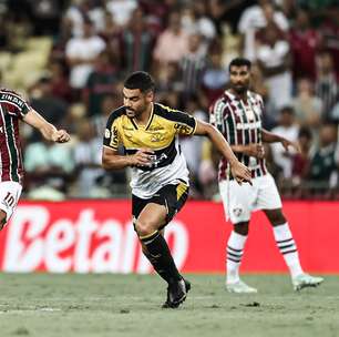 Fluminense empata com Criciúma e segue na luta contra o rebaixamento