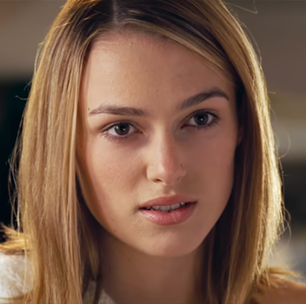 "Isso é bem sinistro": O motivo pelo qual o ano de 2003 foi controverso para Keira Knightley