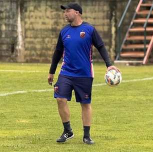 Treinador do Santa Catarina, Ademir Fesan comenta sobre preparação realizada em São Paulo