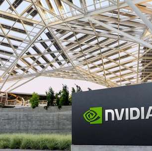 Nvidia lança novos chips, diz estar preparada para futuro da IA, mas ações recuam