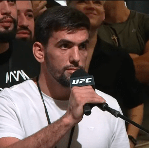 Lutador que pediu contrato a Dana White em coletiva perde para brasileiro, que assina em seu lugar