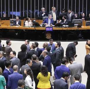 Congresso aprova em segundo turno texto-base da PEC de corte de gastos