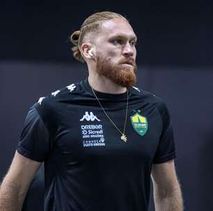 Concorrido! Empresário de Isidro Pitta confirma propostas da Série A