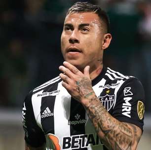 "Precisa acontecer"; Eduardo Vargas vai jogar no Internacional com uma condição