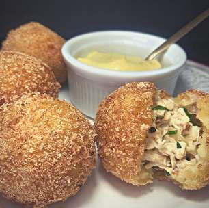 Bolinho de mandioca: sucesso sobras e poucos ingredientes