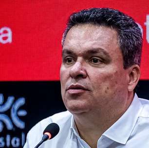 Adson Batista anuncia empréstimo de defensor do Atlético para o exterior: "R$ 1 milhão"