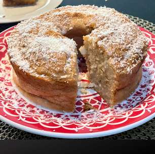 Bolo de coco sem glúten e sem lactose: macio e saboroso