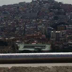 Através de corrimão em Braille, cegos podem enxergar vista de castelo italiano; veja fotos