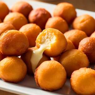 Clássica e irresistível: bolinha de queijo fácil e perfeita