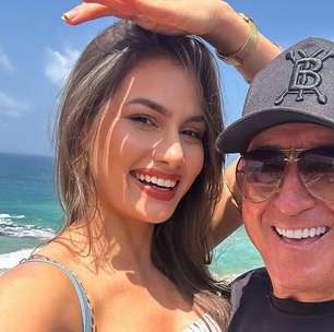 Amado Batista e namorada miss fazem viagem romântica para Fernando de Noronha