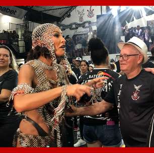 Após casamento, Sabrina Sato se prepara para o carnaval e brilha em ensaio geral da Gaviões da Fiel