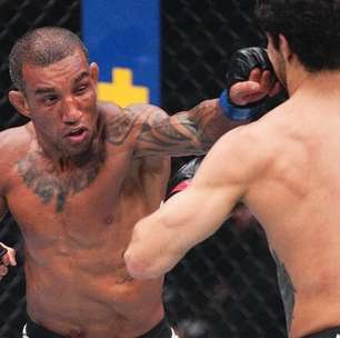 Fim do 'hype'! Raoni Barcelos impõe Jiu-Jitsu e acaba com a invencibilidade de Payton Talbott no UFC 311