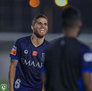 Veja qual camisa Cuellar vai usar no Grêmio