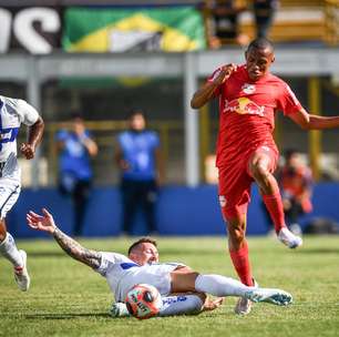 Red Bull Bragantino joga muito mal e é atropelado pelo Água Santa