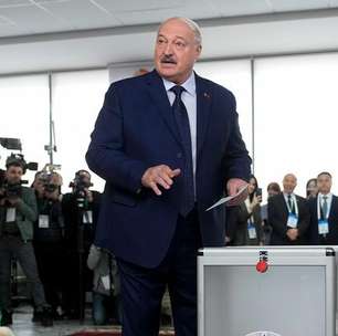 Presidente de Belarus busca reeleição para 7° mandato