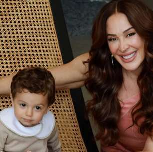 Claudia Raia e Jarbas Homem de Mello festejam os 2 anos do filho Luca: 'Meu milagrinho'